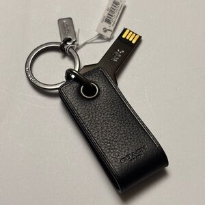 New With Tags Coach Leather Keychain, Retractable Flash Drive